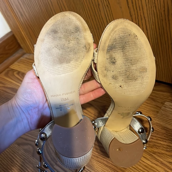 Marc Fisher Heels - Size 7.5 - Picture 3 of 5